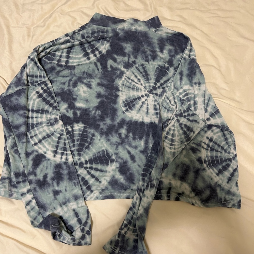 Long sleeve mock neck